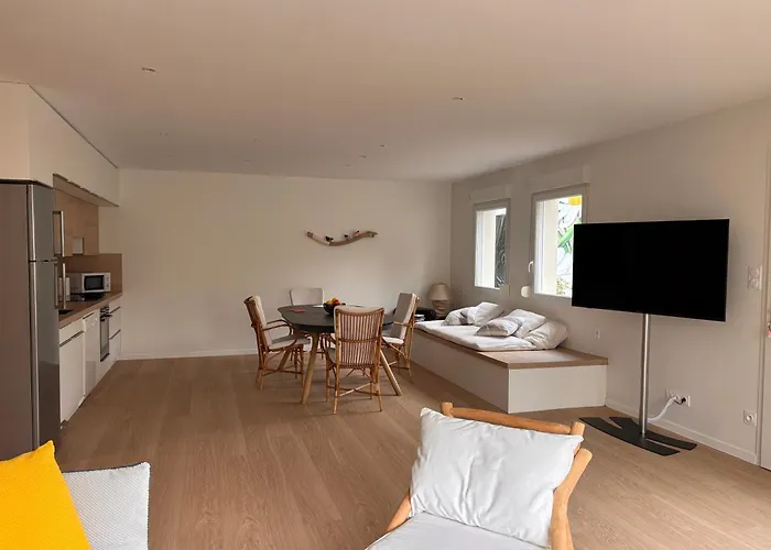 Les Marguerites Et De Nage