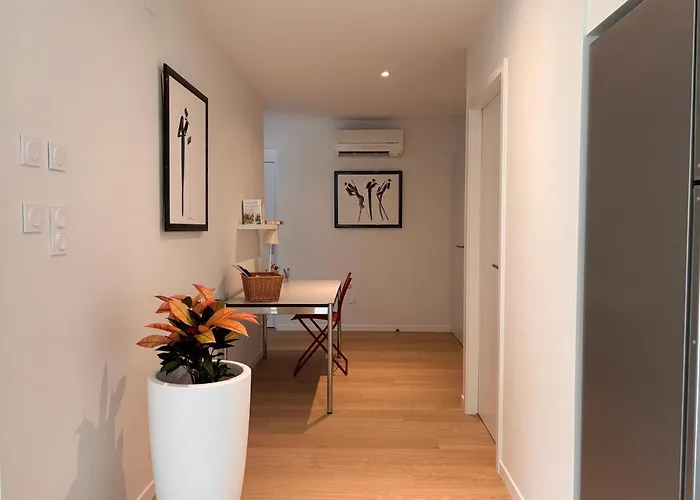 Appartement Les Marguerites Et De Nage Contrexéville