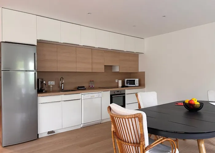 Les Marguerites Et De Nage Appartement